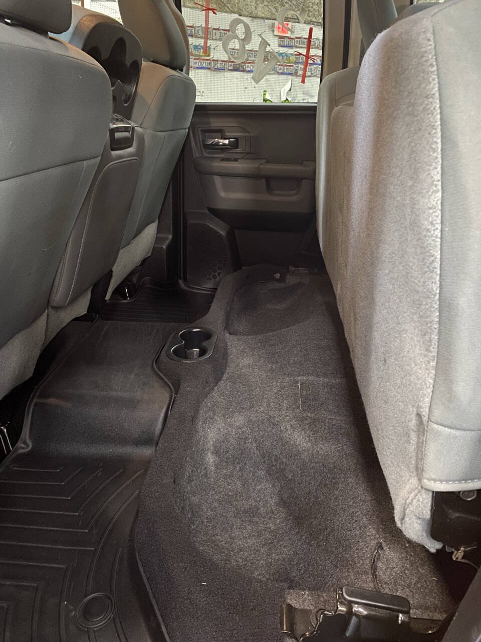 Used 2017 RAM 1500 Classic SLT AWD/4WD image 16