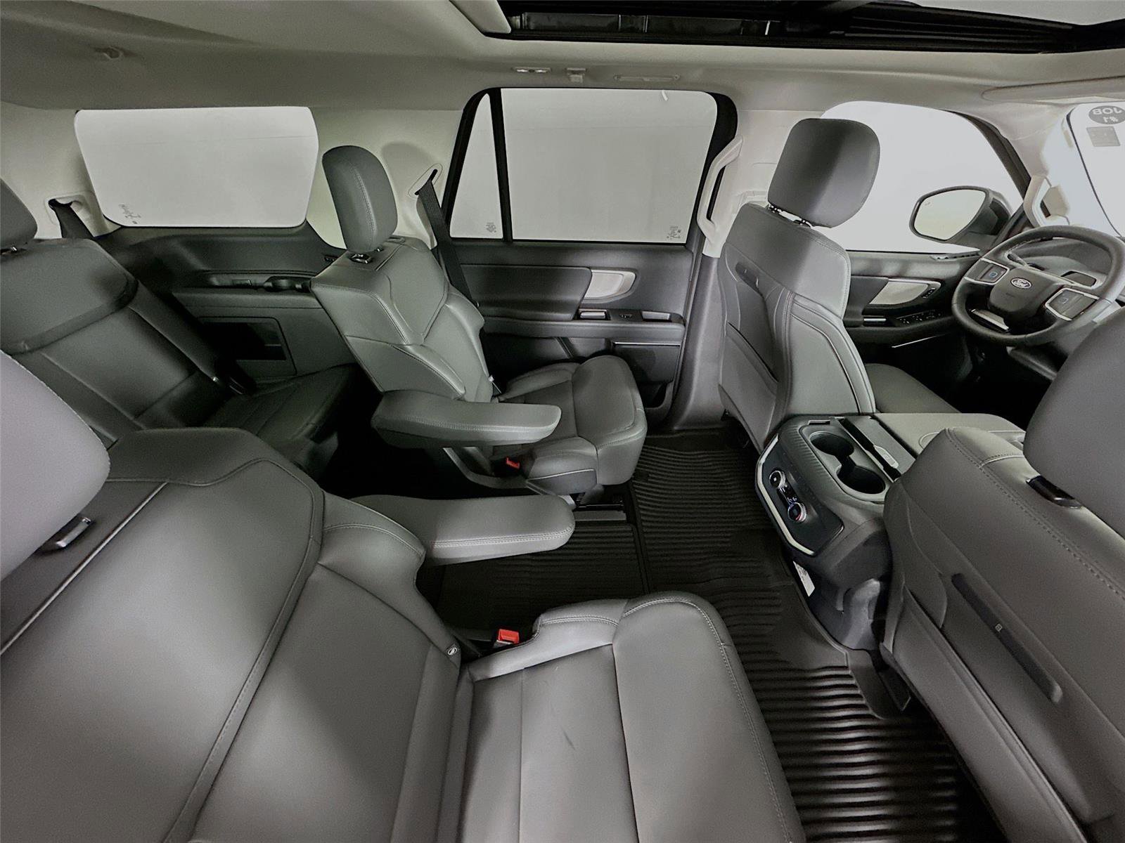 New 2026 Ford Expedition Active image 29