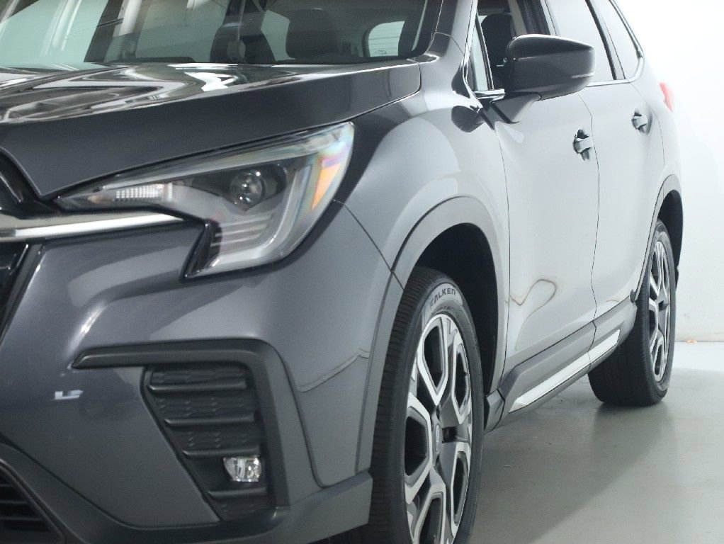 Certified 2024 Subaru Ascent Limited AWD/4WD image 4