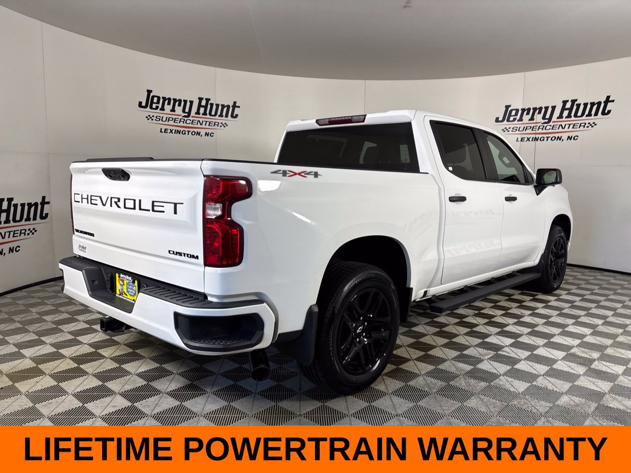 Used 2023 Chevrolet Silverado 1500 Custom w/ LPO, Dark Essentials Package AWD/4WD image 6