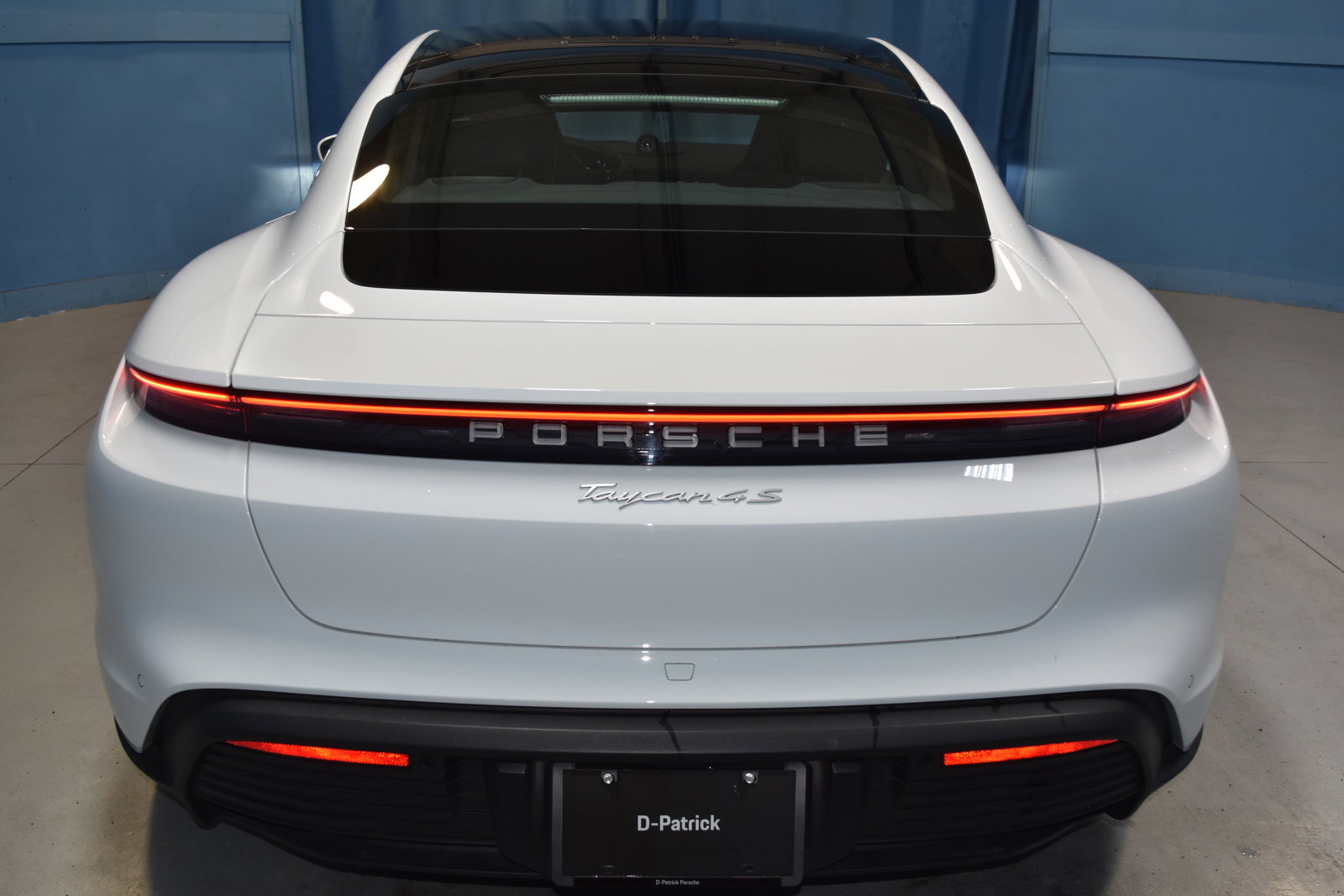 New 2024 Porsche Taycan 4S image 28