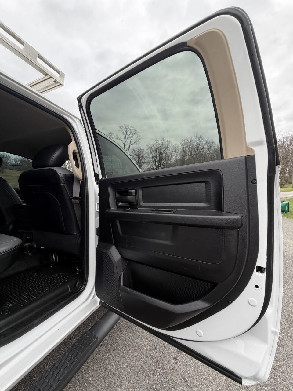 Used 2020 RAM 5500 Tradesman w/ Chrome Appearance Group image 53