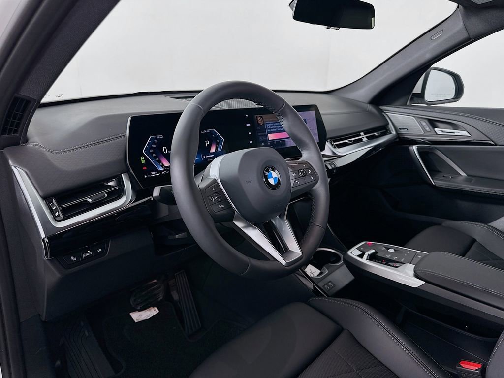 New 2026 BMW X2 xDrive28i w/ Convenience Package image 9