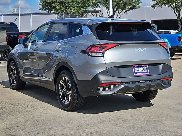 Used 2024 Kia Sportage LX FWD image 8