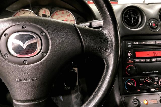 Used 2002 MAZDA MX-5 Miata image 19