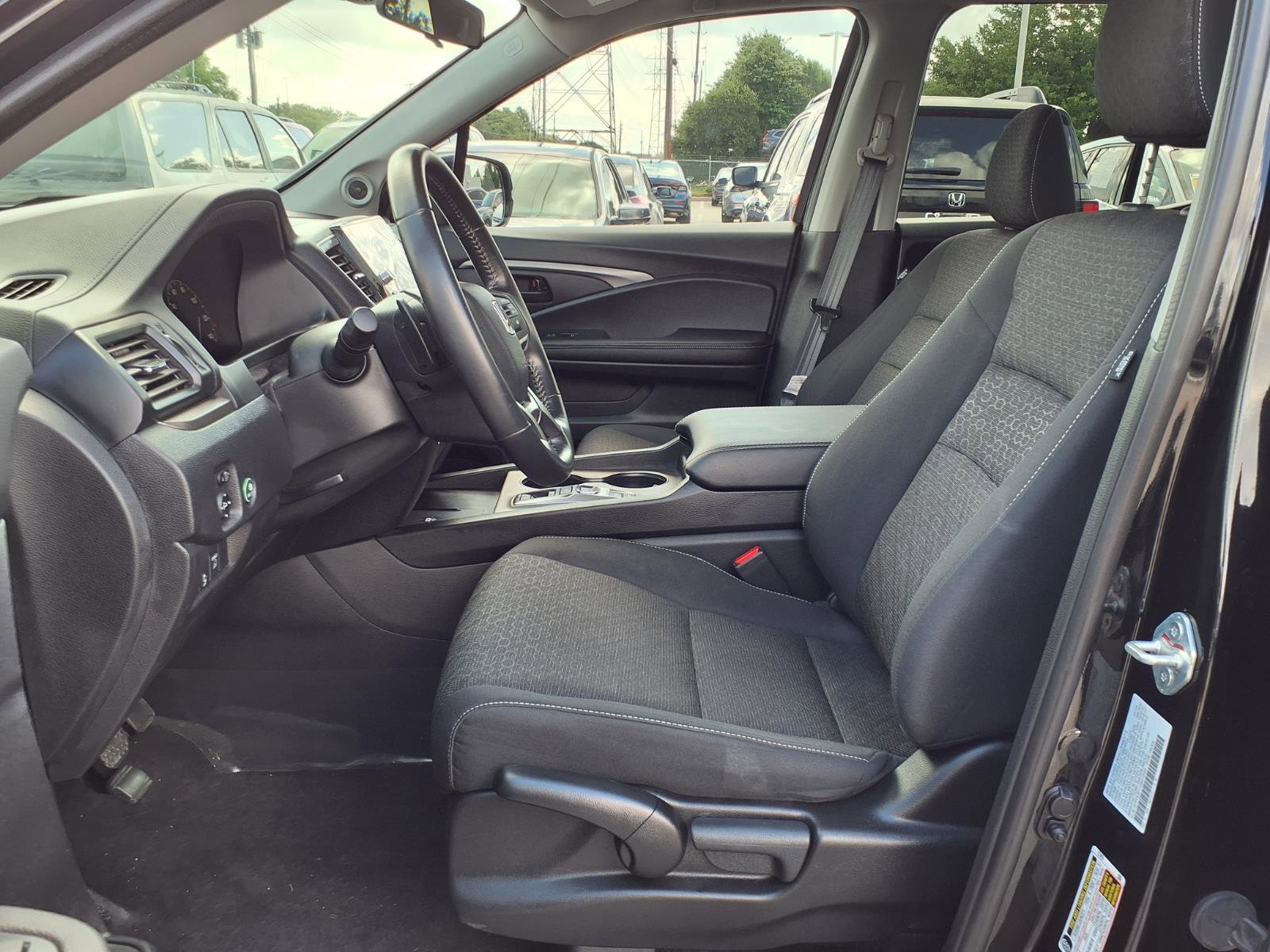 Certified 2025 Honda Ridgeline Sport image 17