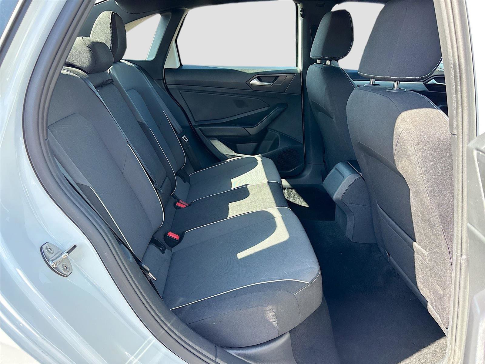 Used 2025 Volkswagen Jetta Sport FWD image 25