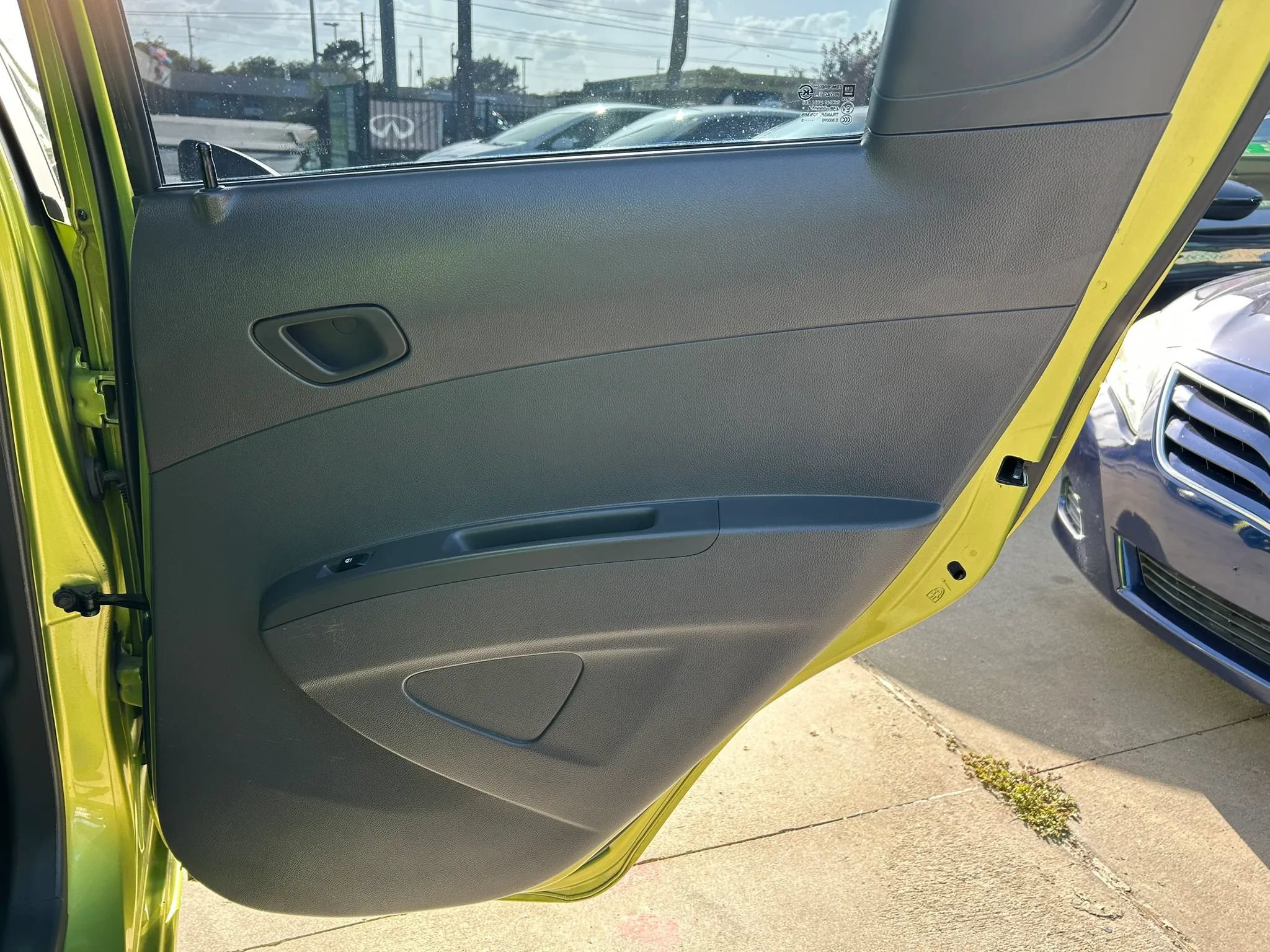 Used 2013 Chevrolet Spark LT FWD image 17