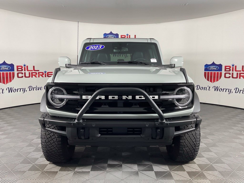 Used 2023 Ford Bronco Outer Banks w/ Sasquatch Package AWD/4WD image 8