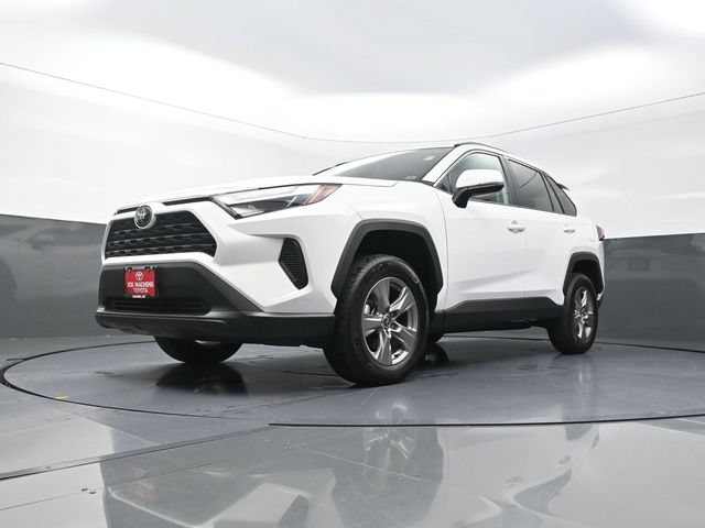 Used 2024 Toyota RAV4 XLE w/ Convenience Package AWD/4WD image 32