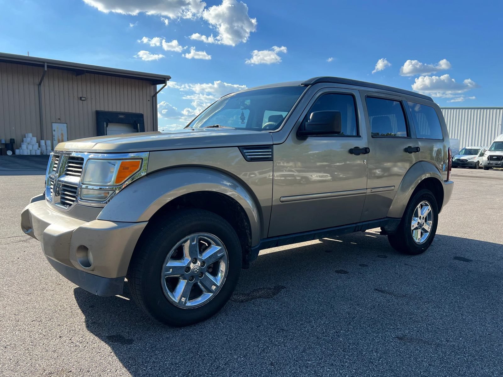 Used 2007 Dodge Nitro SLT RWD image 1