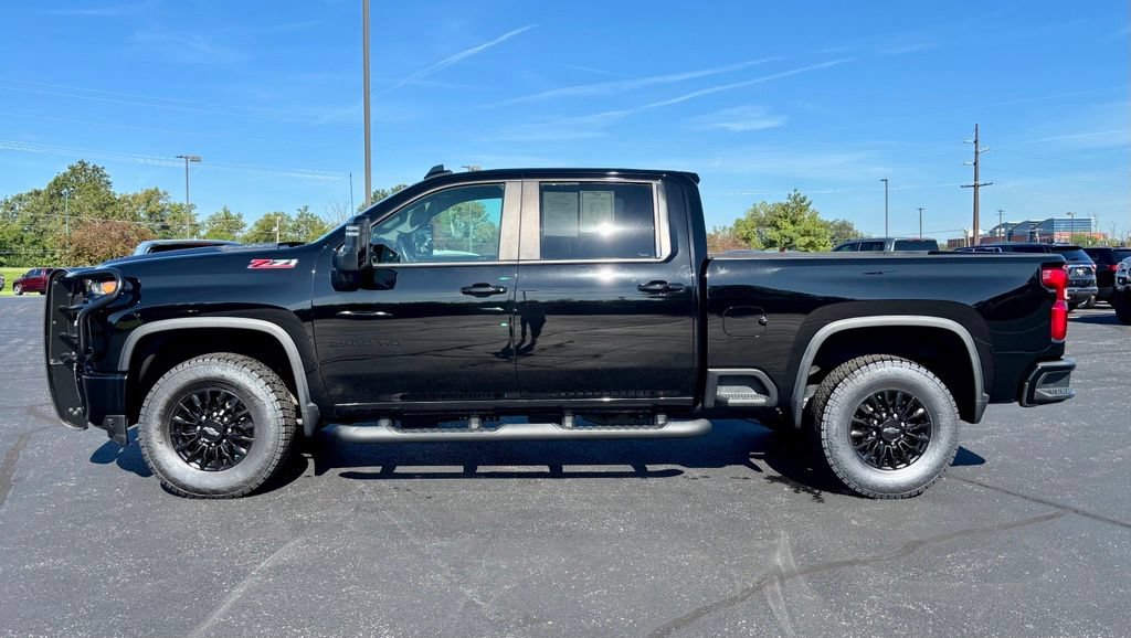 Used 2021 Chevrolet Silverado 2500 LTZ w/ LTZ Plus Package AWD/4WD image 4