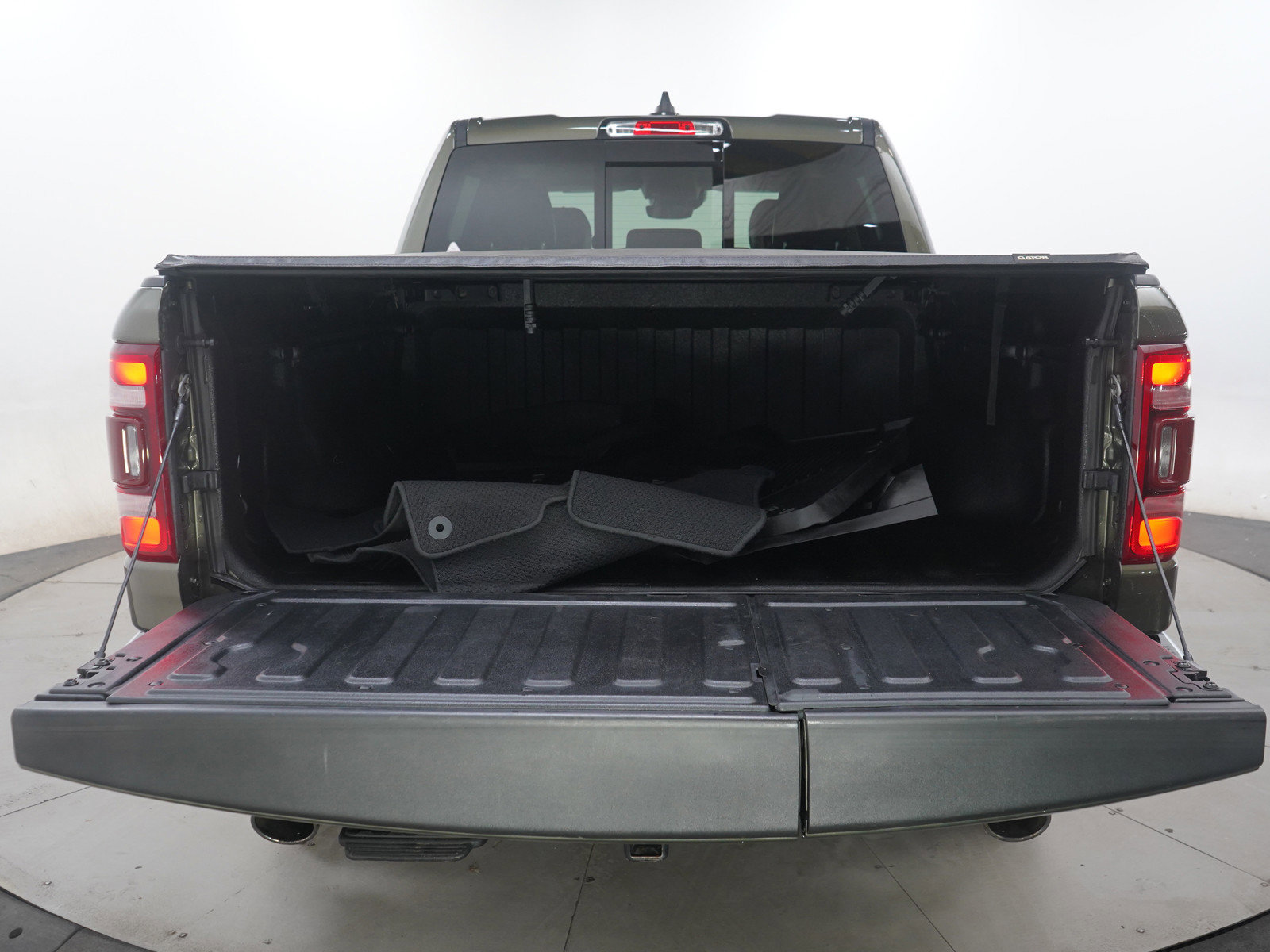 Used 2021 RAM 1500 Laramie image 15