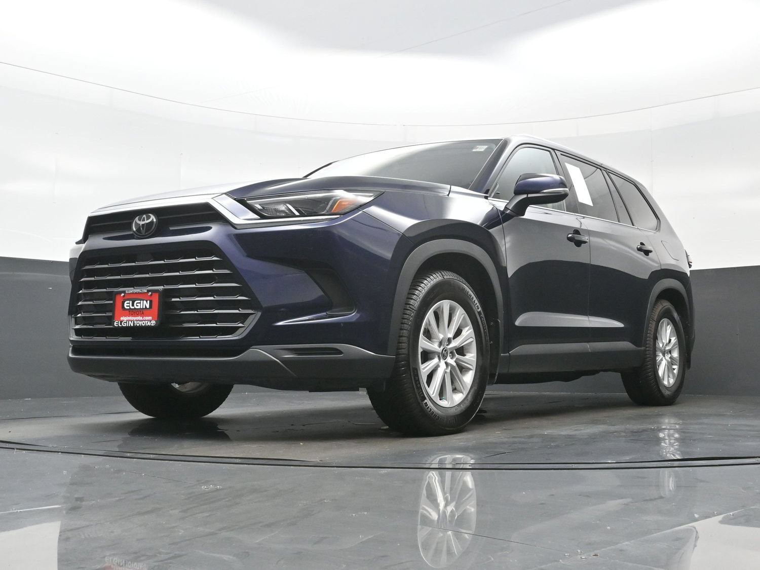 Used 2024 Toyota Grand Highlander AWD image 29