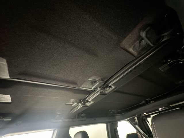 Used 2026 Ford Bronco Badlands AWD/4WD image 17