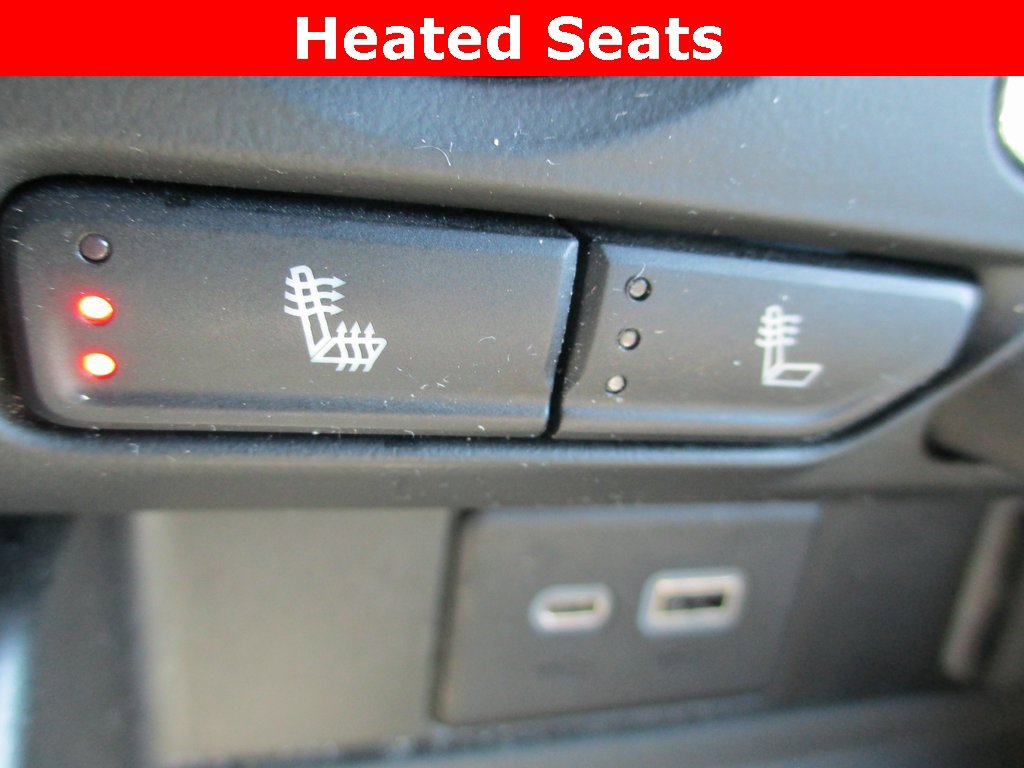 Used 2022 Chevrolet Tahoe LT w/ Luxury Package image 17