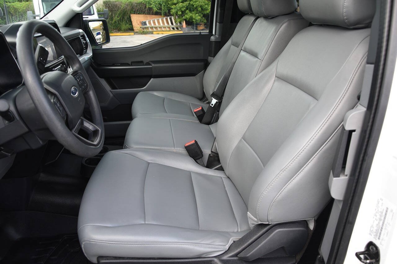 Used 2023 Ford F150 XL RWD image 9