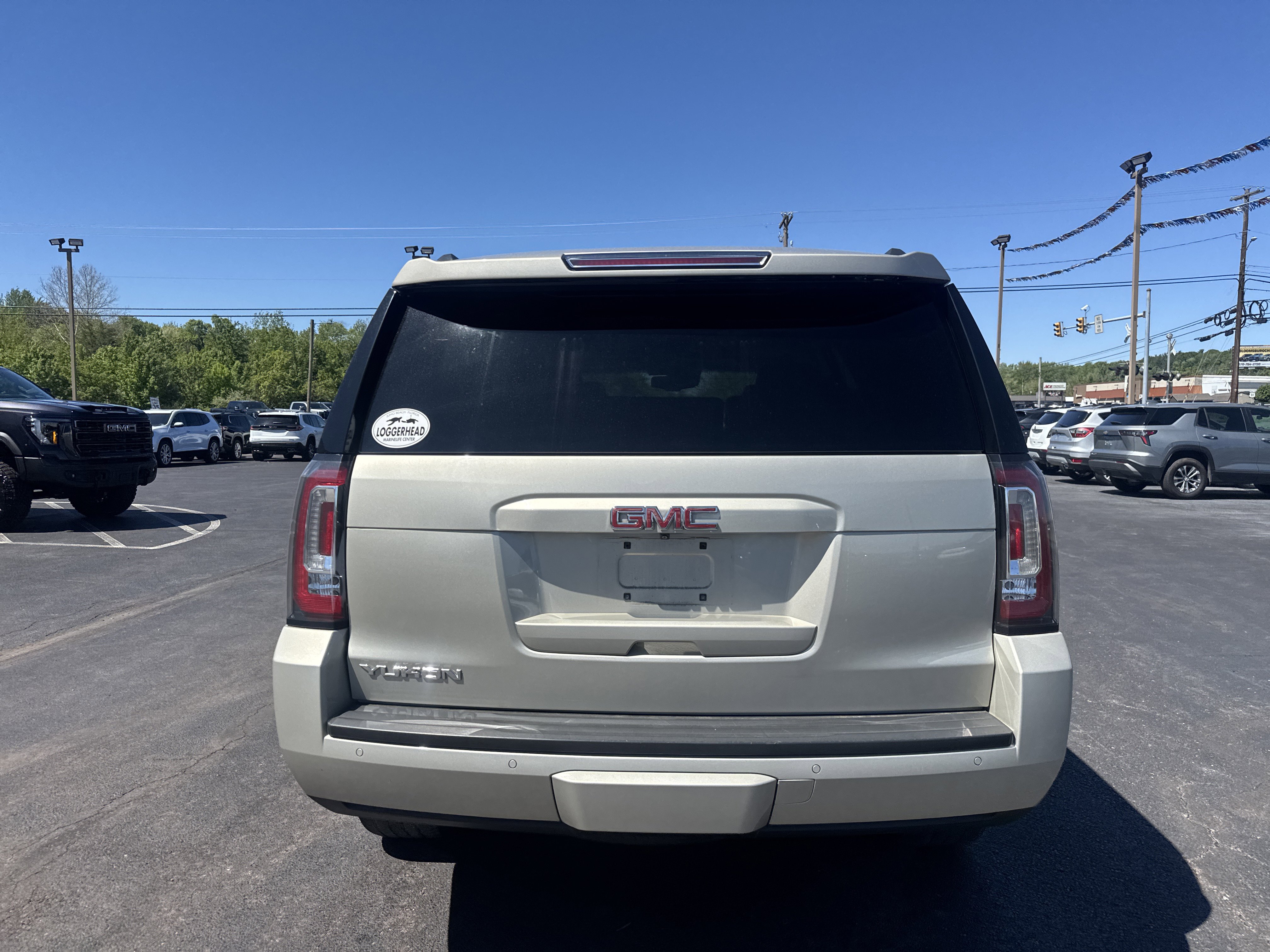 Used 2015 GMC Yukon SLT w/ Open Road Package AWD/4WD video 4