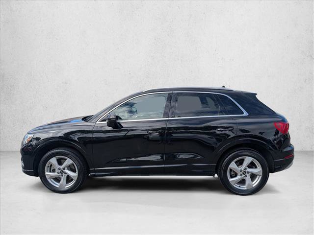 Used 2021 Audi Q3 2.0T Premium Plus w/ Premium Plus Package AWD/4WD image 9