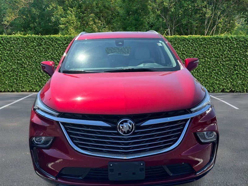 Used 2024 Buick Enclave Essence w/ Technology Package image 7