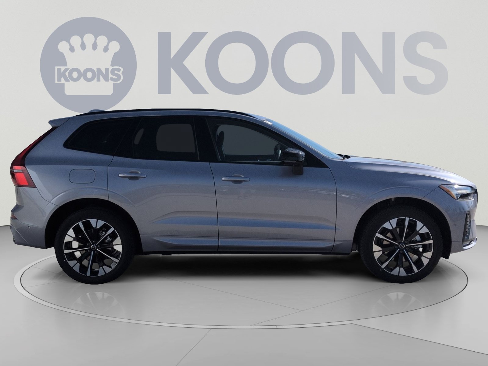 New 2026 Volvo XC60 B5 Plus w/ Protection Package Premier AWD/4WD image 17