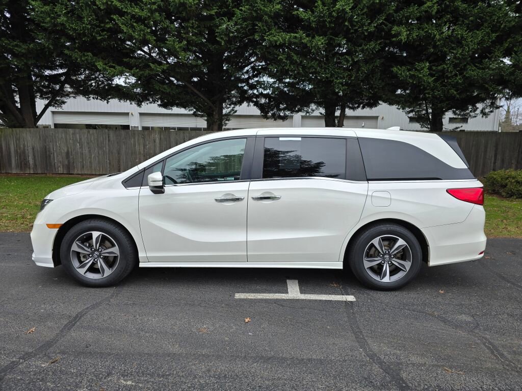 Used 2019 Honda Odyssey Touring image 3