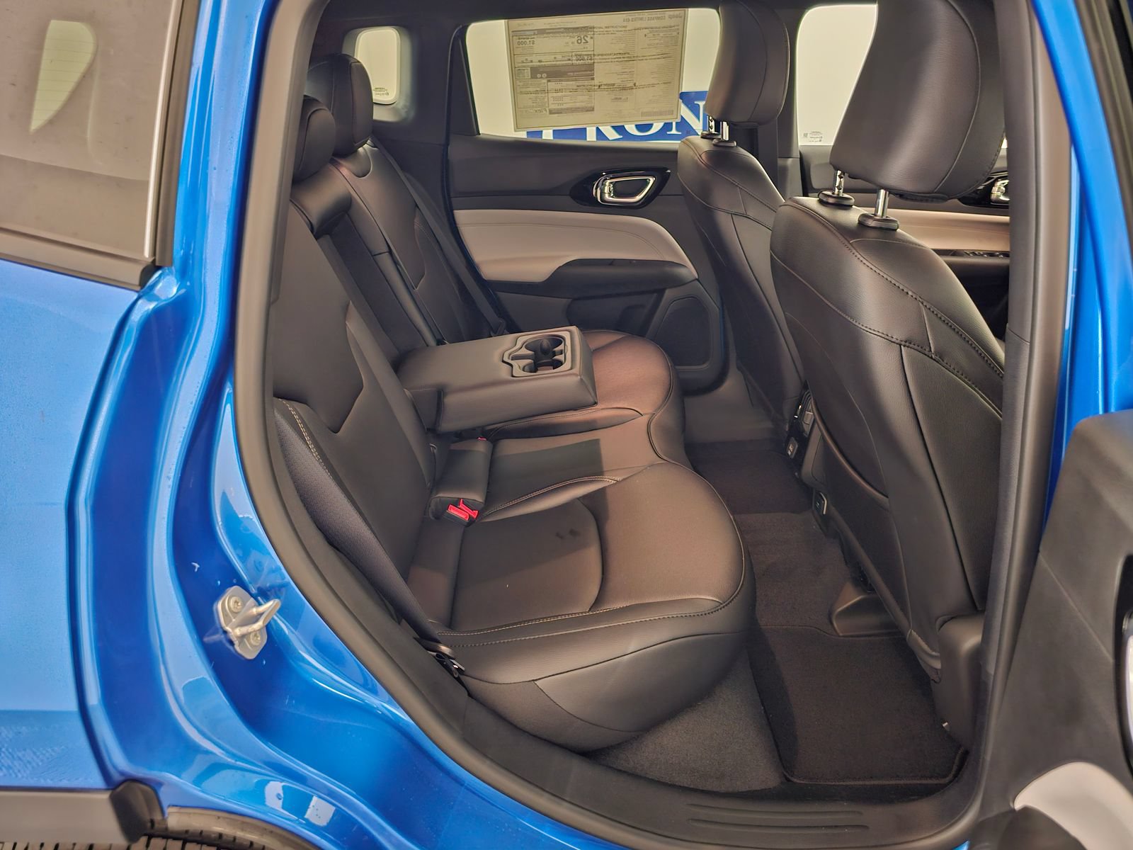 New 2026 Jeep Compass Limited AWD/4WD image 25