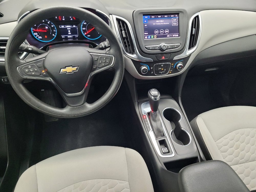Used 2021 Chevrolet Equinox LS image 25