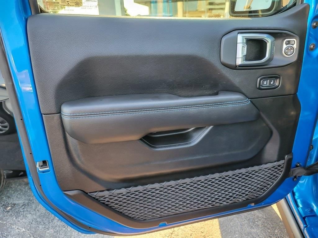 Used 2021 Jeep Wrangler Unlimited Rubicon 4xe w/ Steel Bumper Group image 18