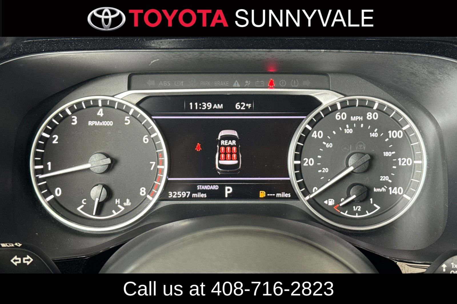 Used 2025 Nissan Pathfinder SV FWD image 29