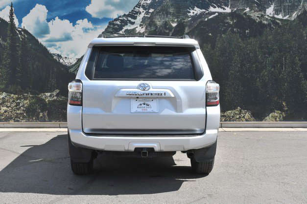 Certified 2024 Toyota 4Runner SR5 Premium w/ Moonroof Package AWD/4WD image 10
