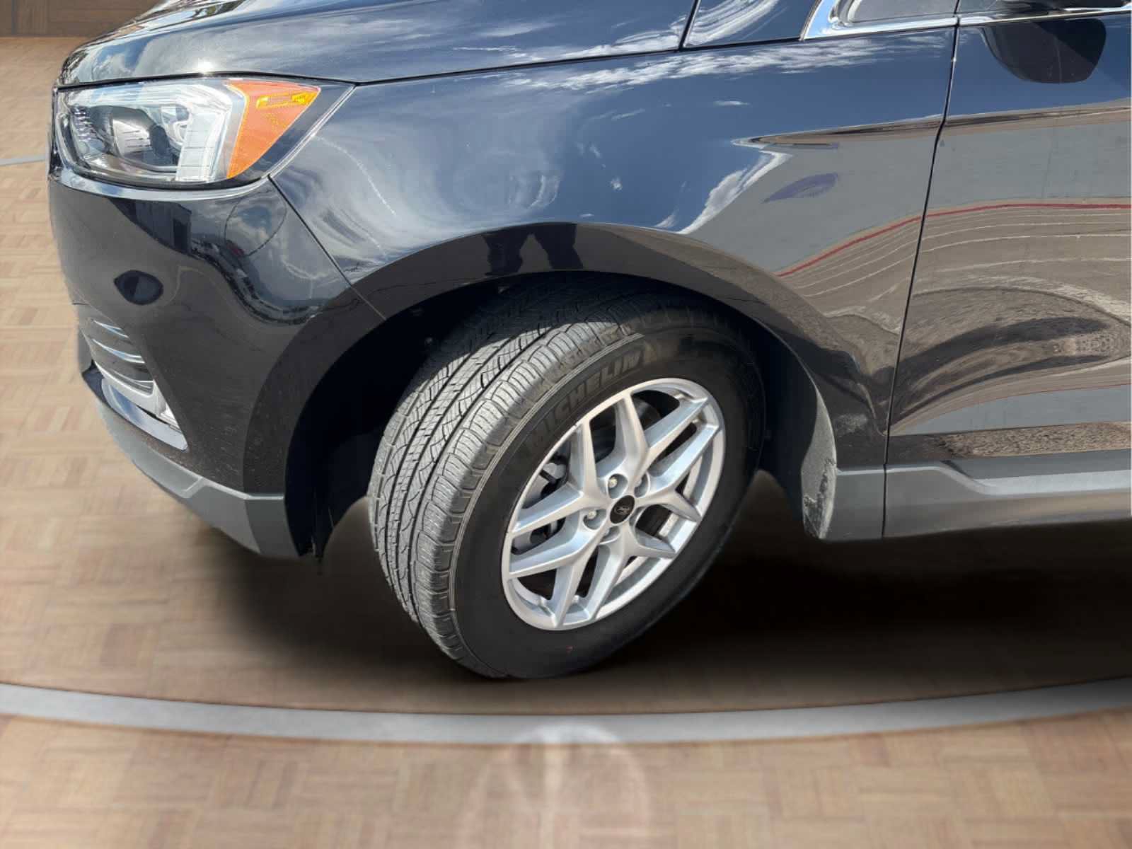 Used 2023 Ford Edge SEL w/ Convenience Package AWD/4WD image 32