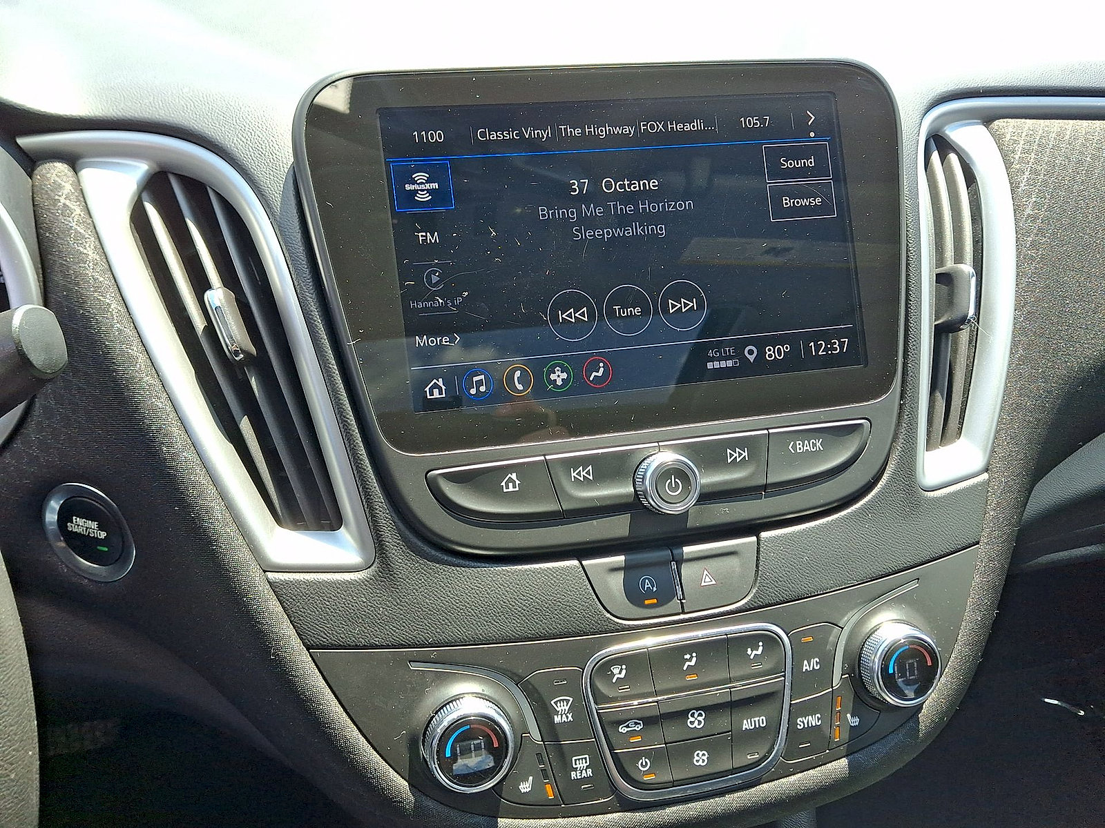 Used 2023 Chevrolet Malibu LT FWD image 14