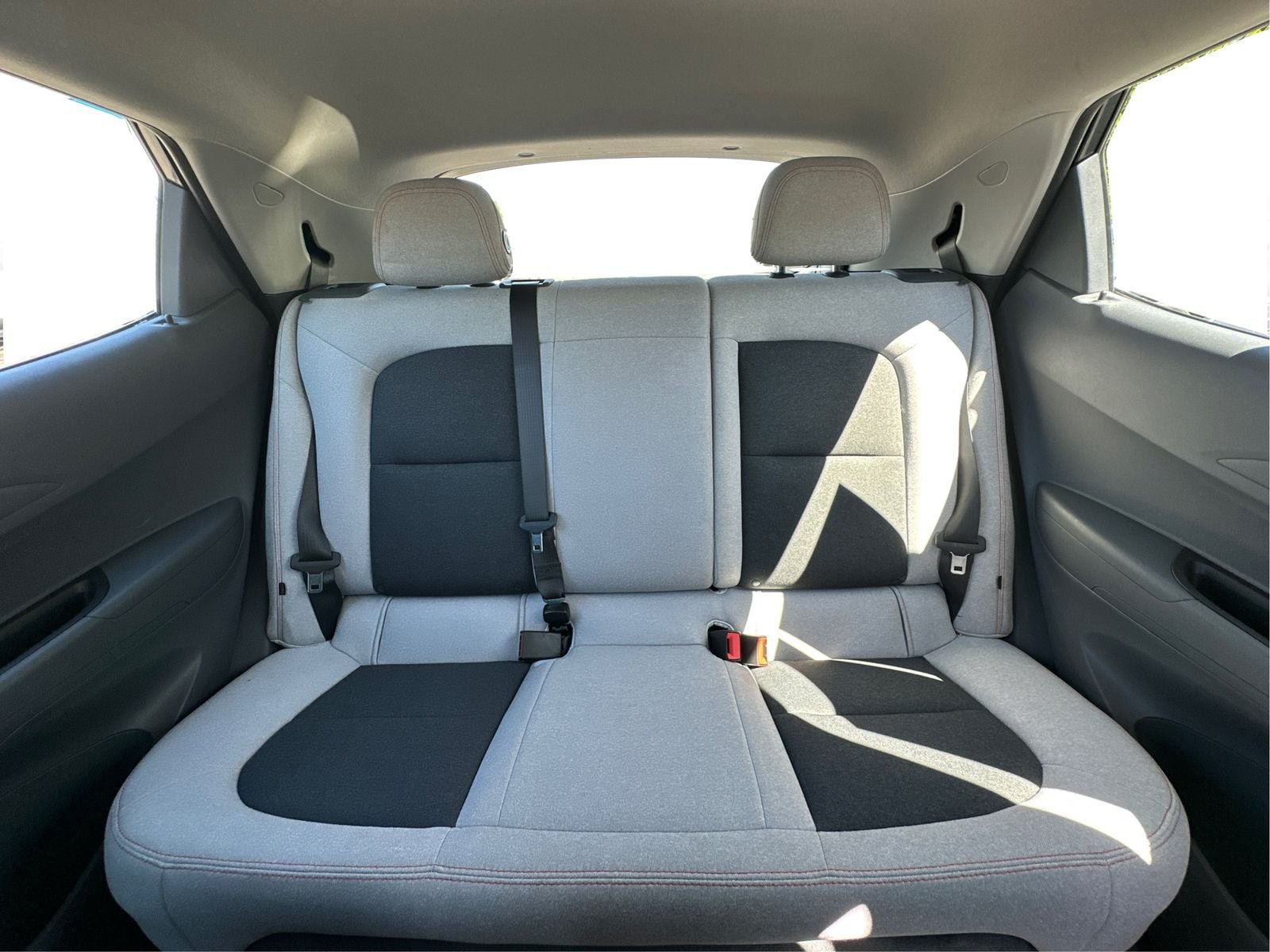 Used 2019 Chevrolet Bolt LT FWD image 14