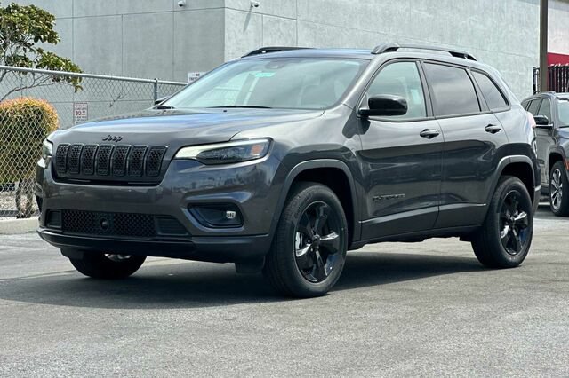 New 2023 Jeep Cherokee Altitude Lux AWD/4WD image 8