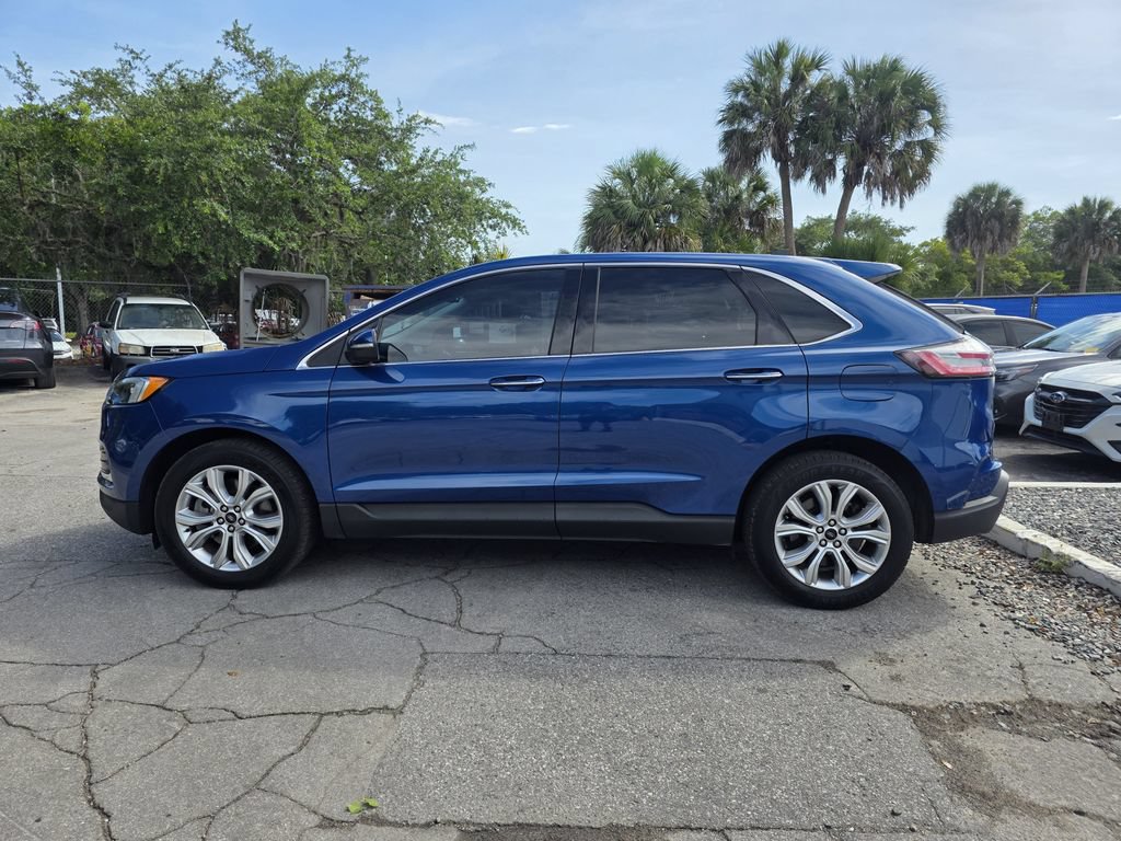 Used 2023 Ford Edge Titanium w/ Cargo Accessory Package AWD/4WD image 5