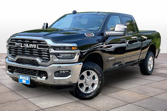 Used 2025 RAM 2500 Big Horn AWD/4WD image 4