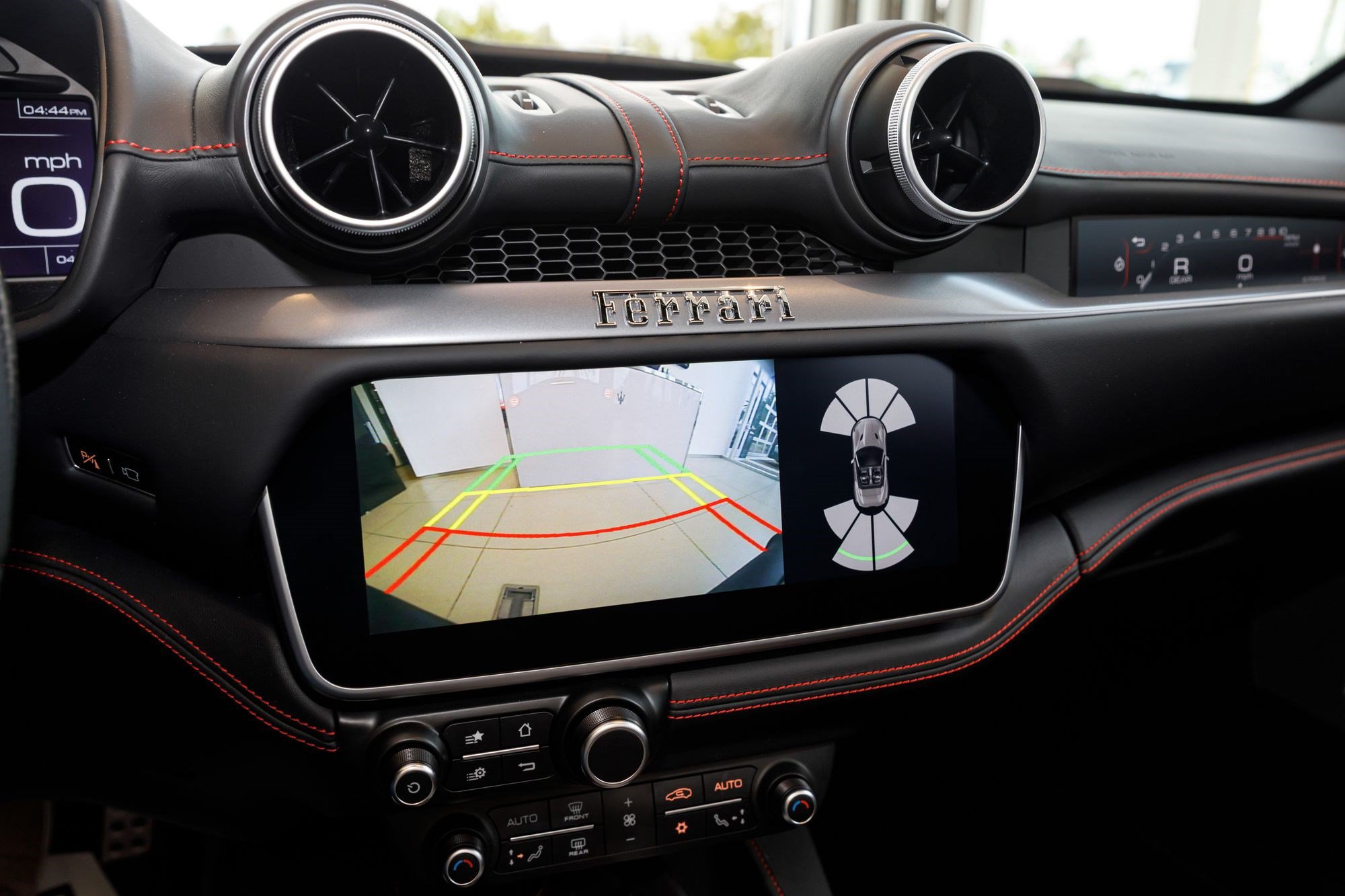 Used 2023 Ferrari Portofino M RWD image 32