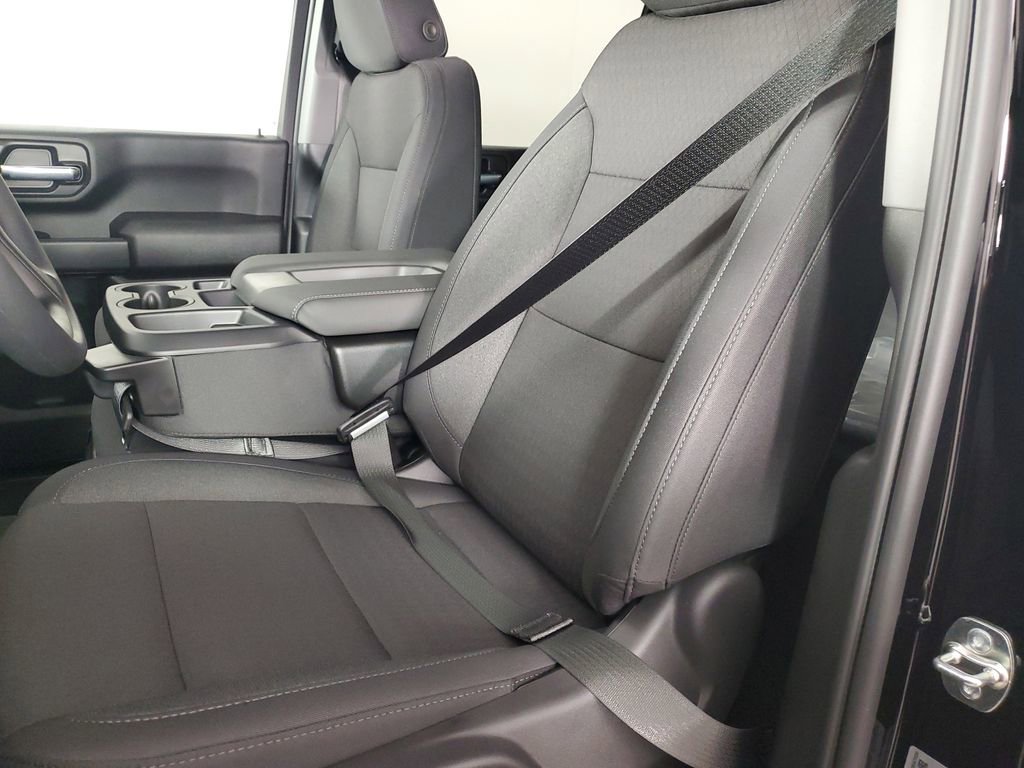 New 2026 Chevrolet Silverado 2500 Custom w/ Custom Value Package image 12