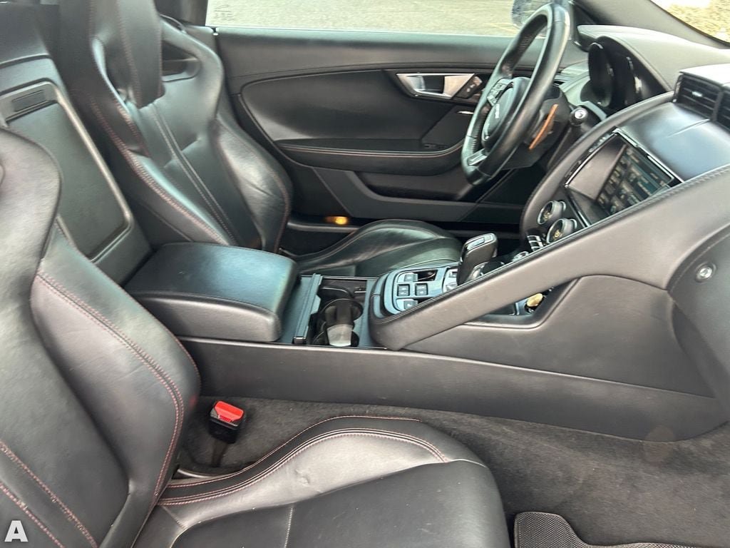 Used 2015 Jaguar F-TYPE S RWD image 12