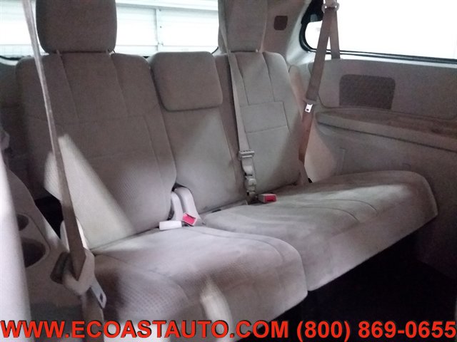 Used 2014 Dodge Grand Caravan SXT w/ Rear Park Assist Package image 17
