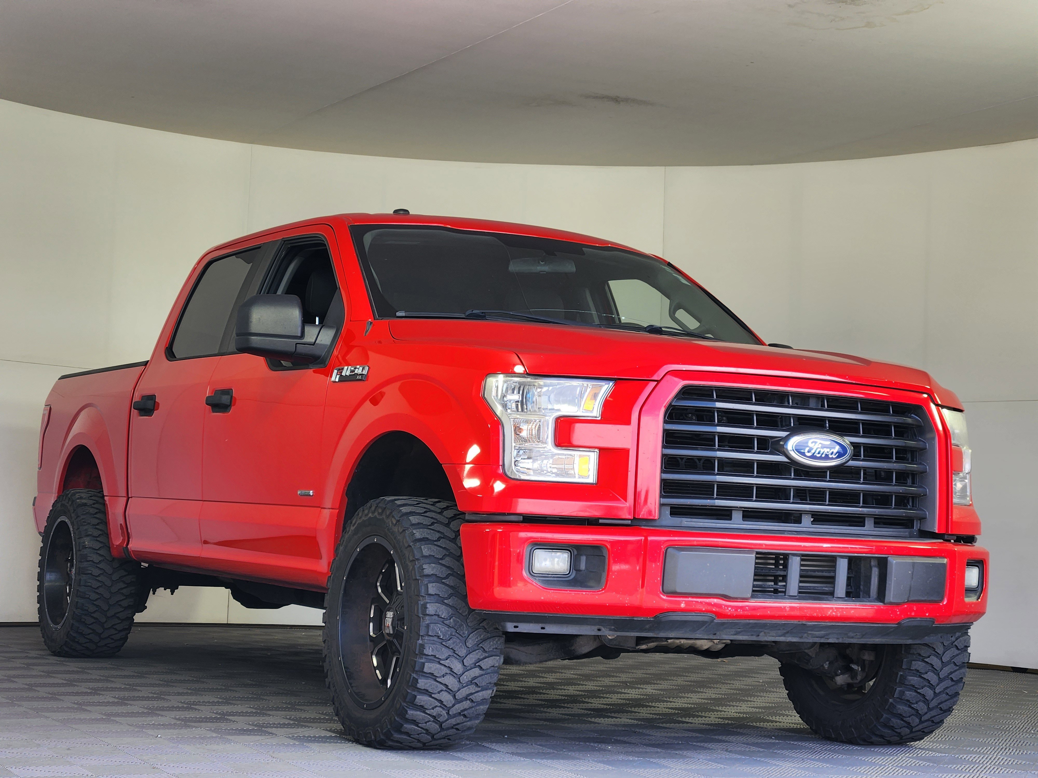 Used 2017 Ford F150 XL w/ Equipment Group 101A Mid