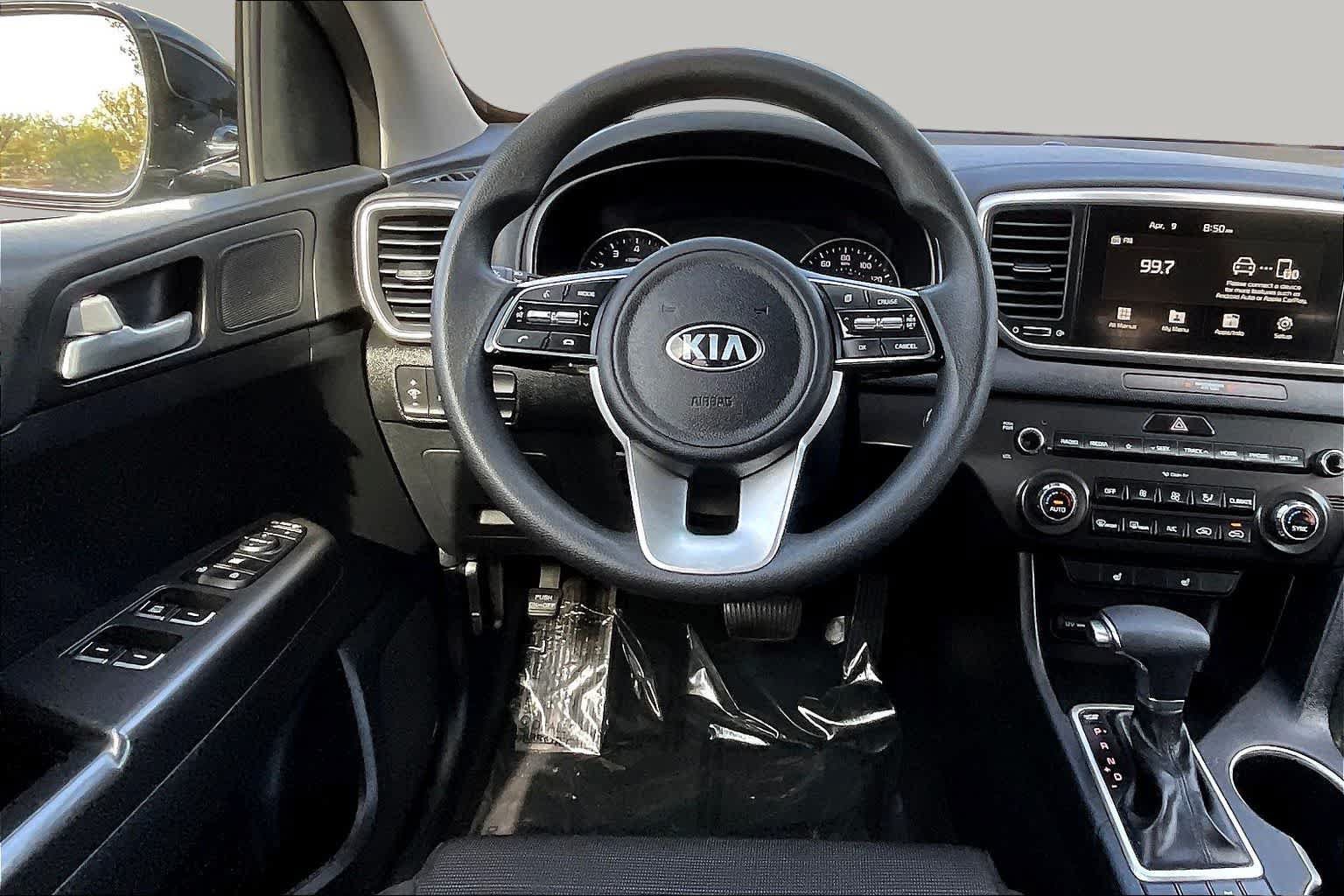 Used 2022 Kia Sportage LX w/ LX AWD Value Edition Package image 11