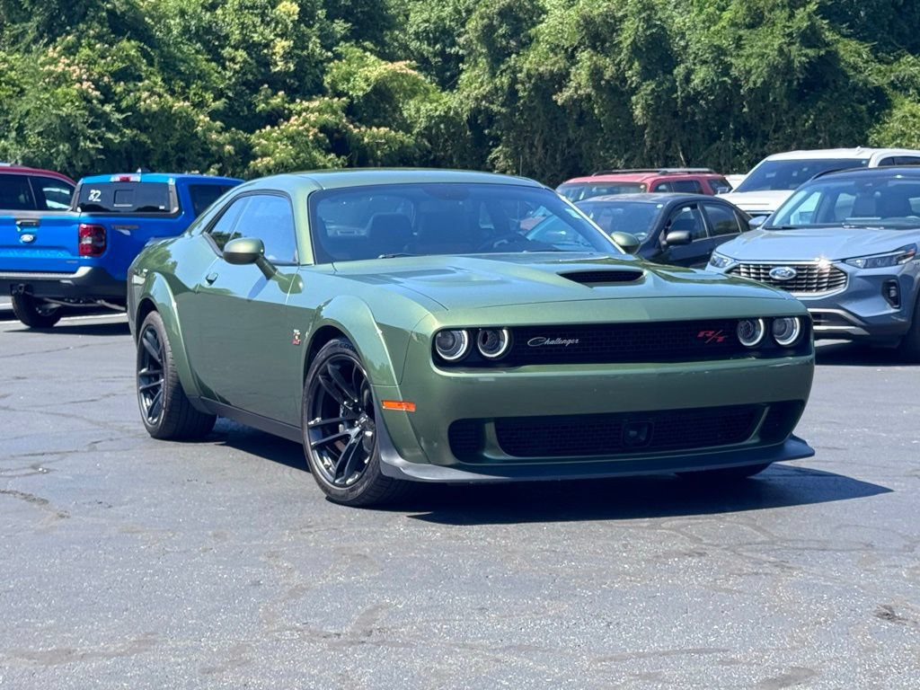 Used 2022 Dodge Challenger R/T Scat Pack RWD image 1