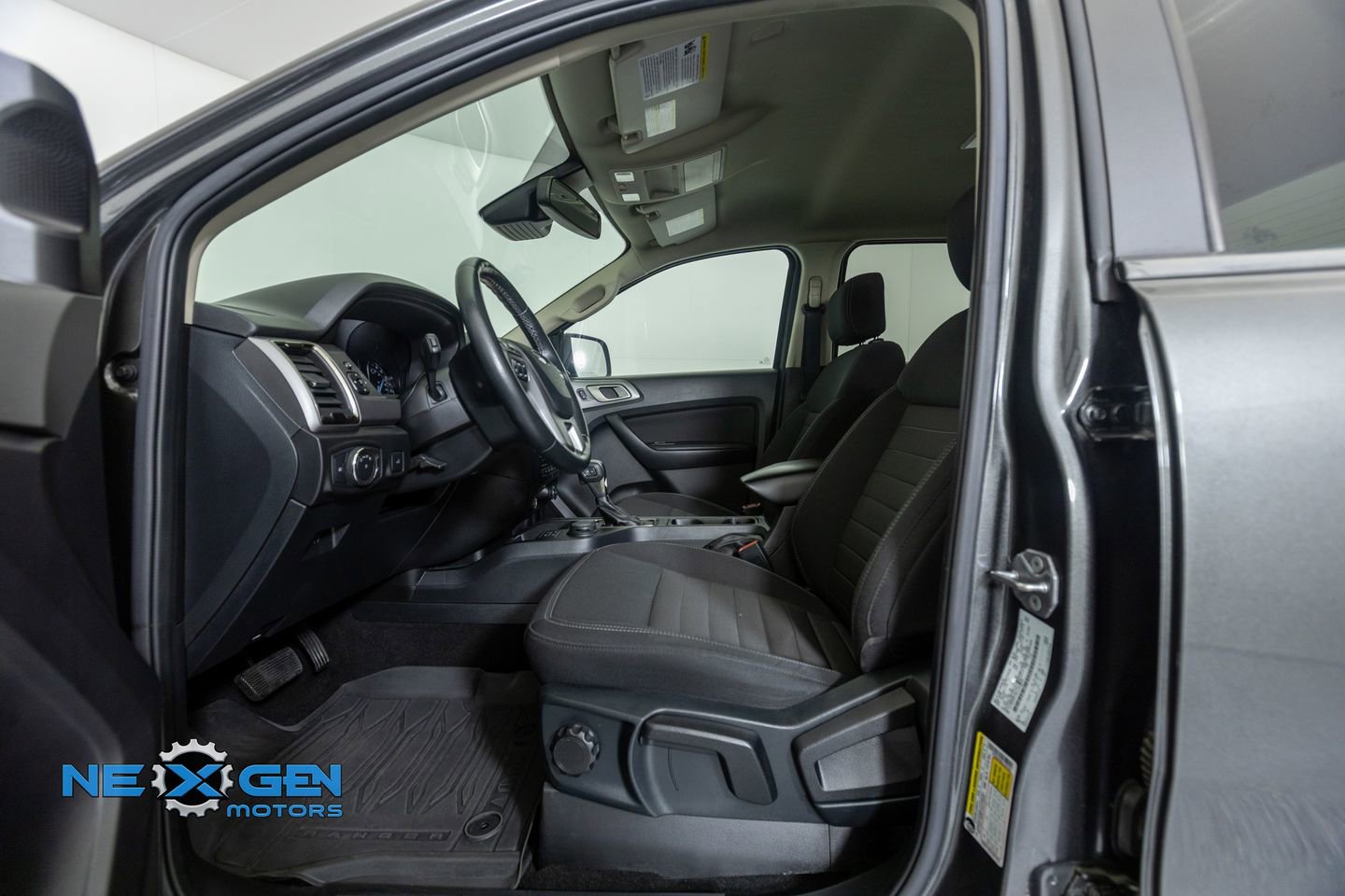 Used 2020 Ford Ranger XLT w/ Equipment Group 301A Mid image 11