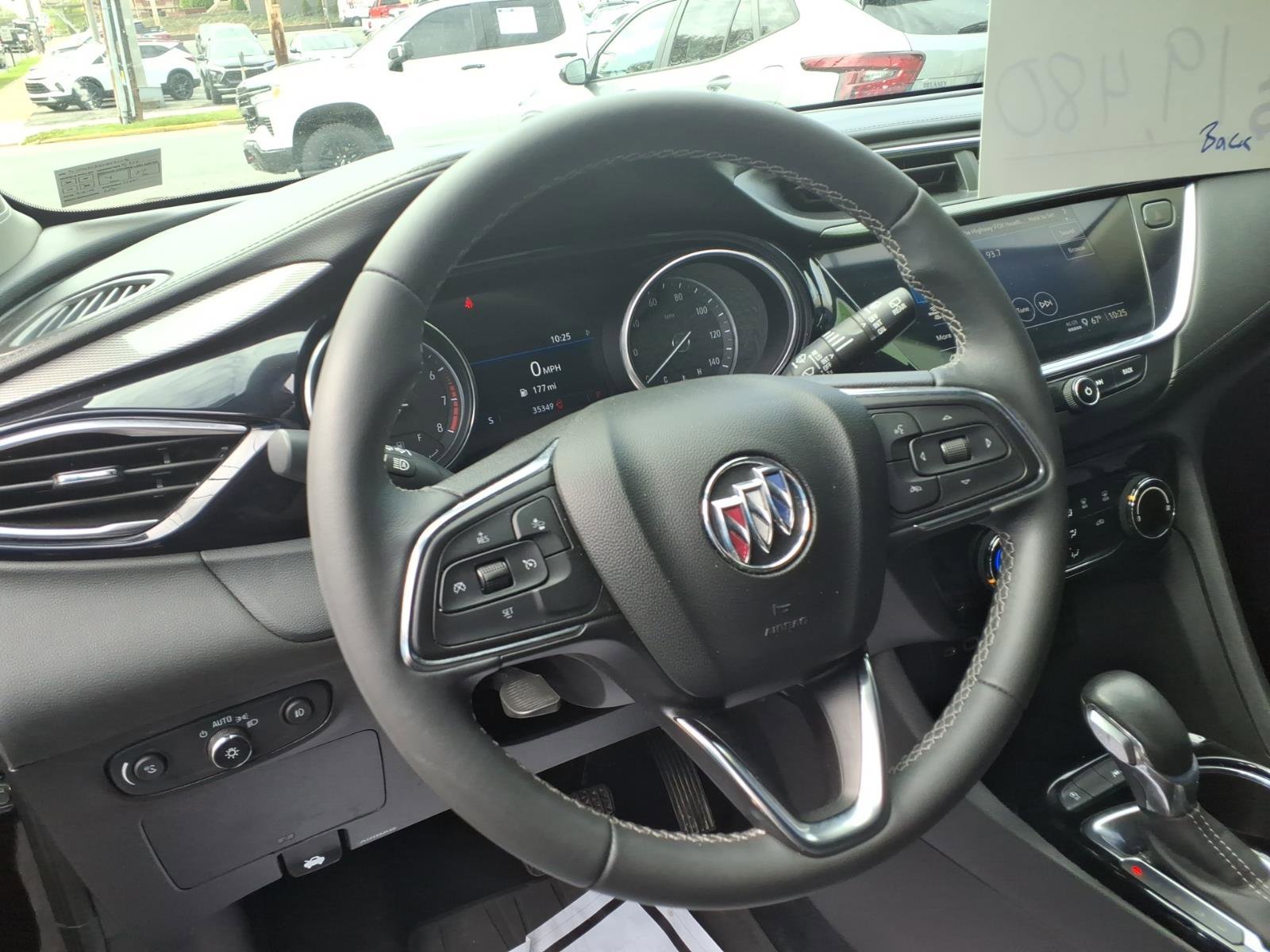 Certified 2022 Buick Encore GX Preferred w/ Sport Touring Package FWD image 11