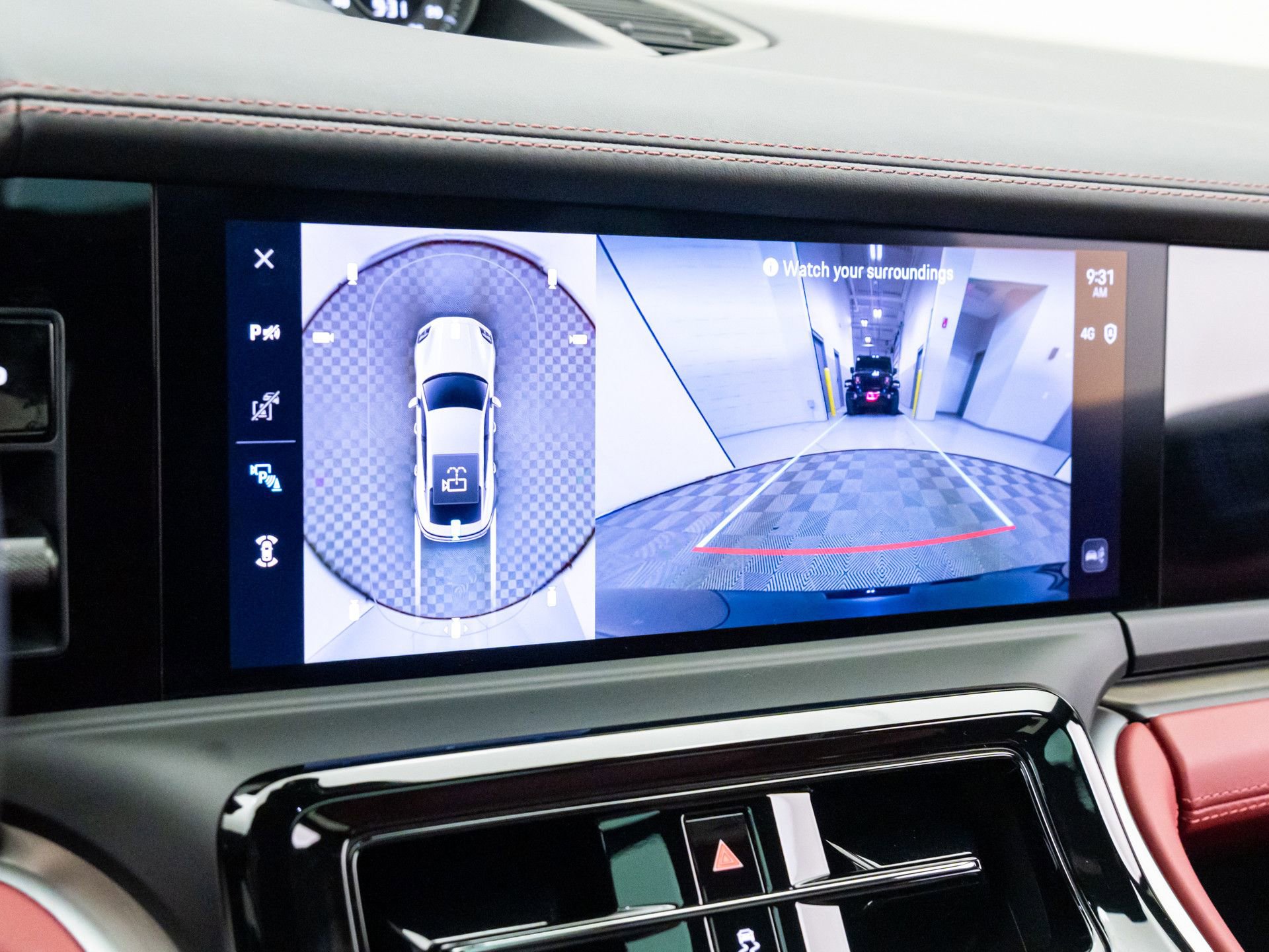 Used 2024 Porsche Panamera image 25