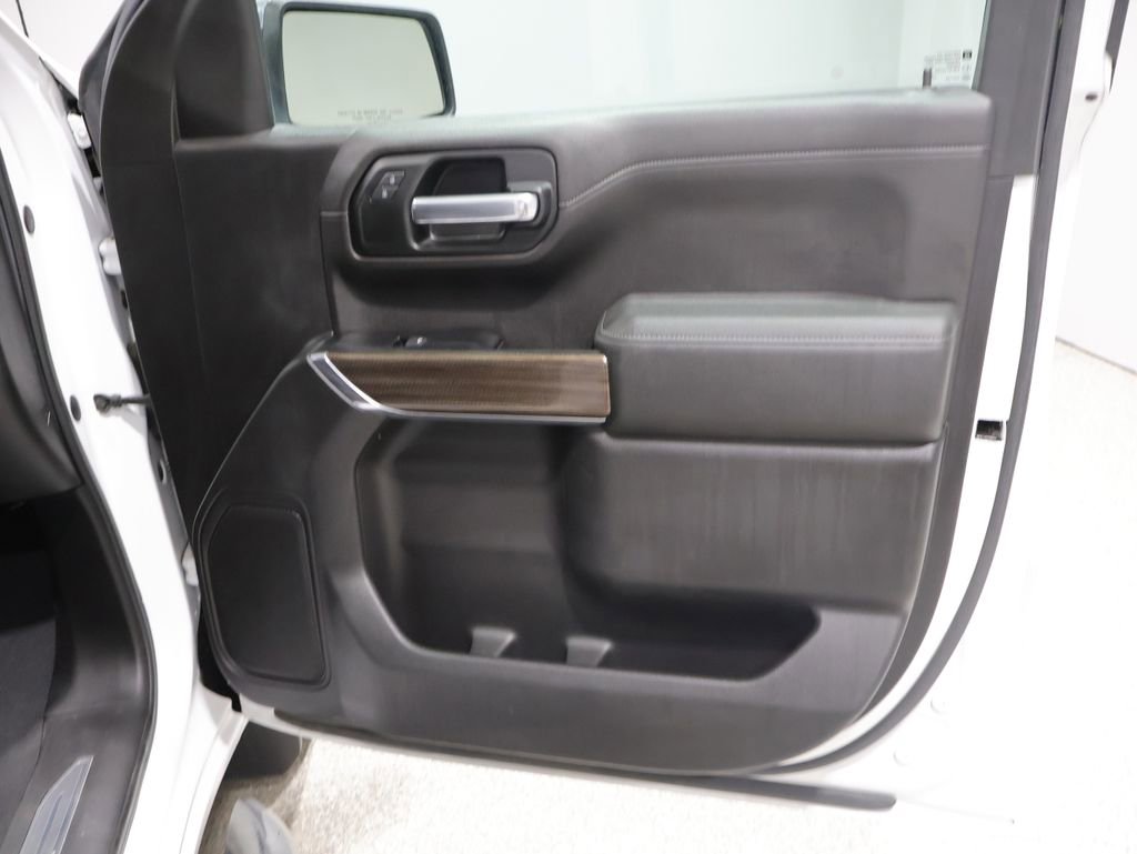 Used 2019 Chevrolet Silverado 1500 LT w/ All-Star Edition AWD/4WD image 23