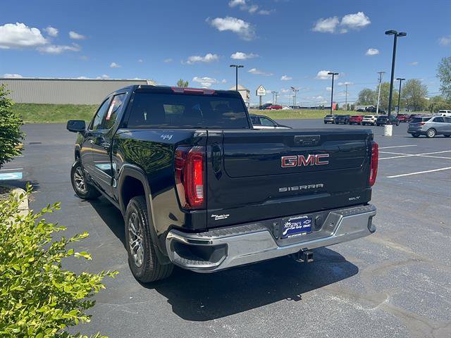 Used 2026 GMC Sierra 1500 SLT AWD/4WD image 7