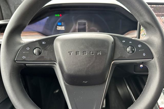 Used 2024 Tesla Model X image 25